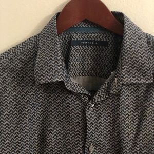 Perry Ellis NWT line pattern button up shirt large